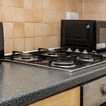 Tranquil 1Br In South Bank With Onsite Parking Apartamento Londres Exterior foto